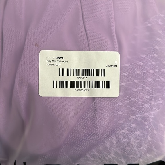 ‼️SOLD ‼️ 🌟 Fashion Nova Flirty Affair Tulle Gown - Lavender - NWT 🌟 - Picture 6 of 6